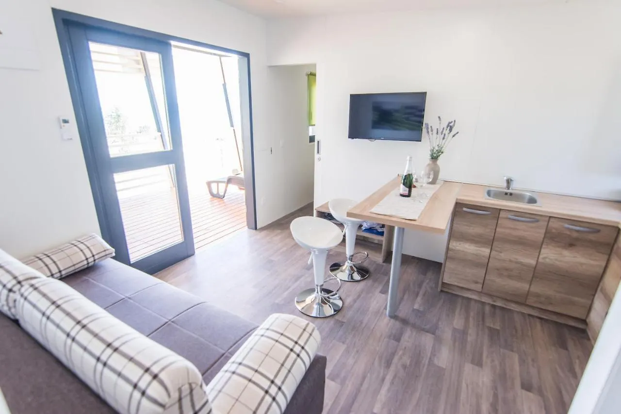 Mobile Home Plumeria 2 Biograd Na Moru Holiday home
